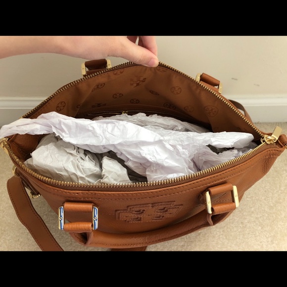 LIKE NEW Tory Burch Stacked T Small Satchel - Picture 3 of 3